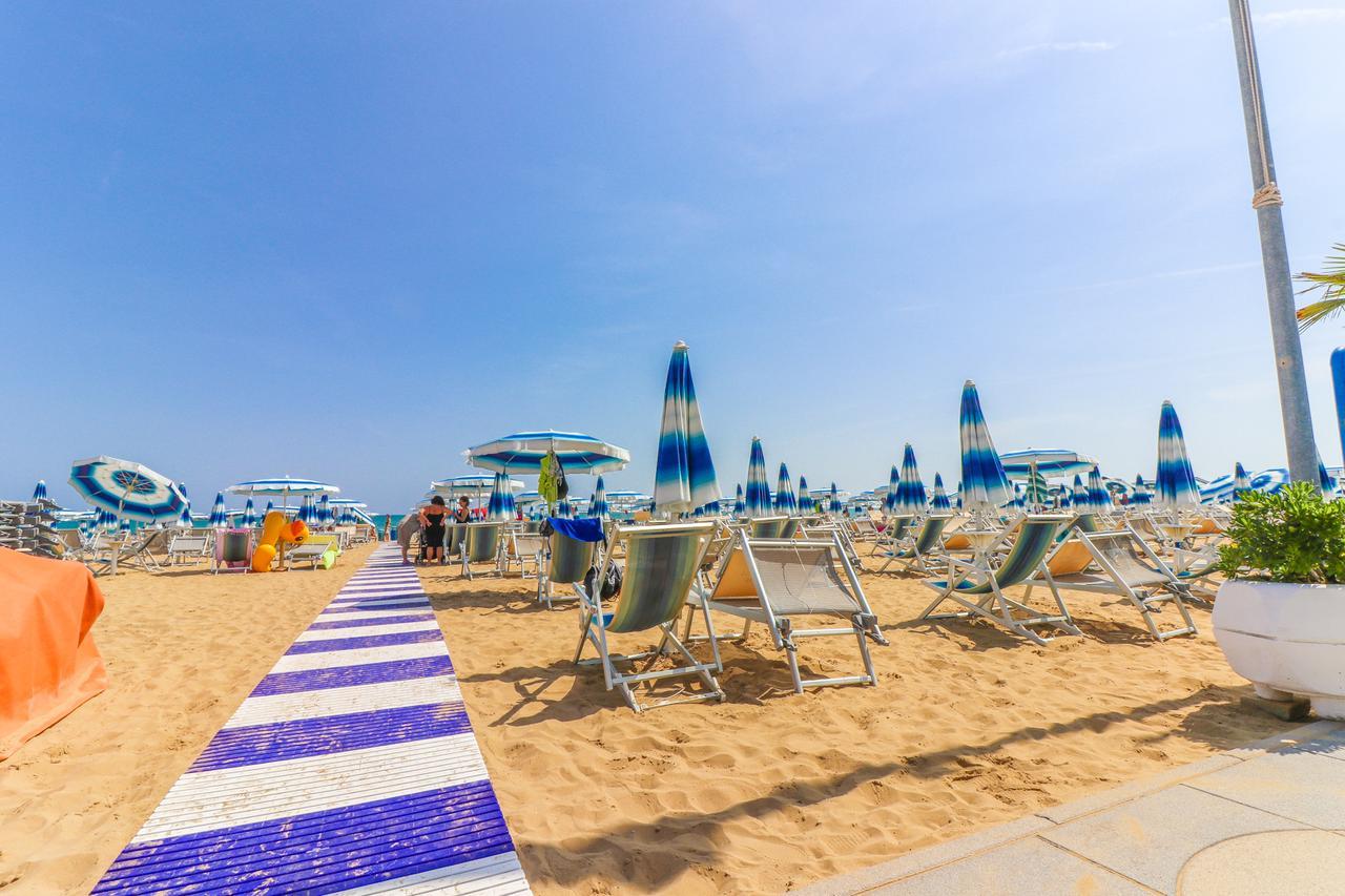 Hotel Jesulum Lido di Jesolo Eksteriør bilde